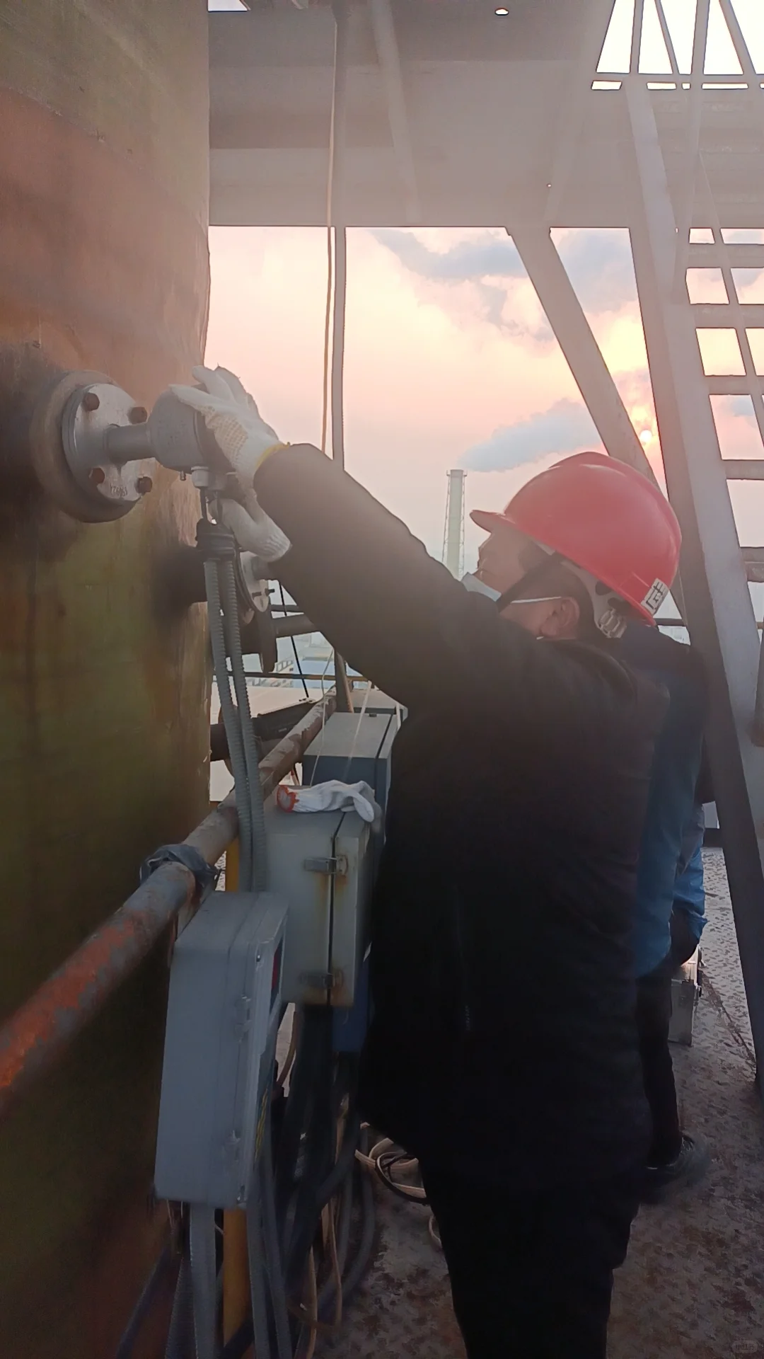 ? 做环境在线监测运维的前景行不行啊