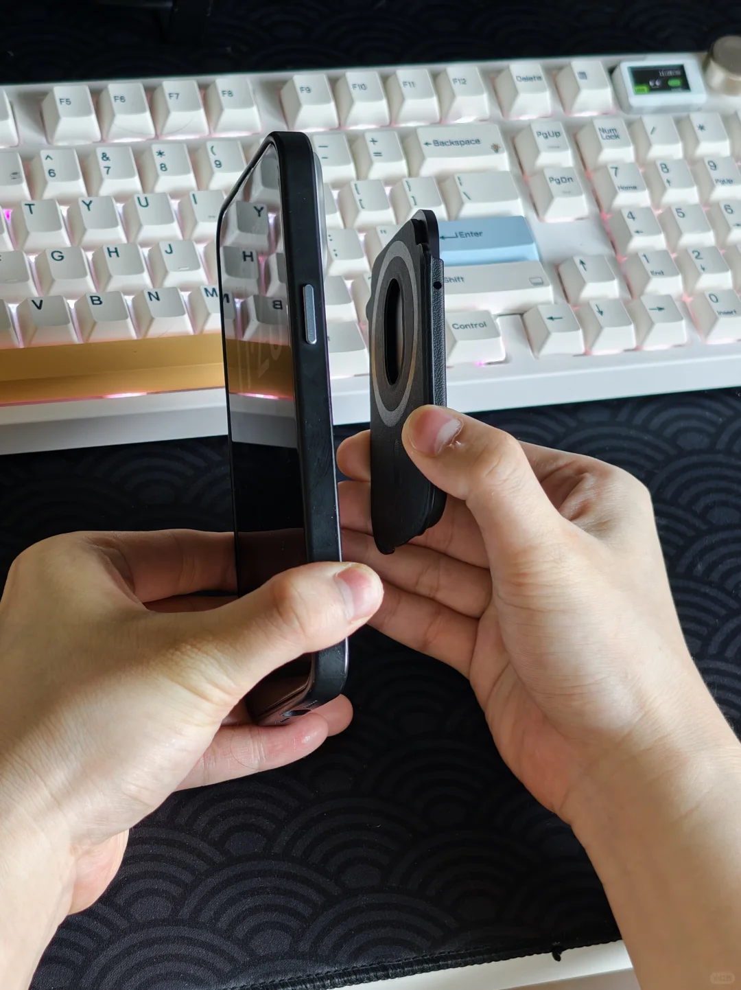 十年之约 钉钉发布了首款智能AI硬件