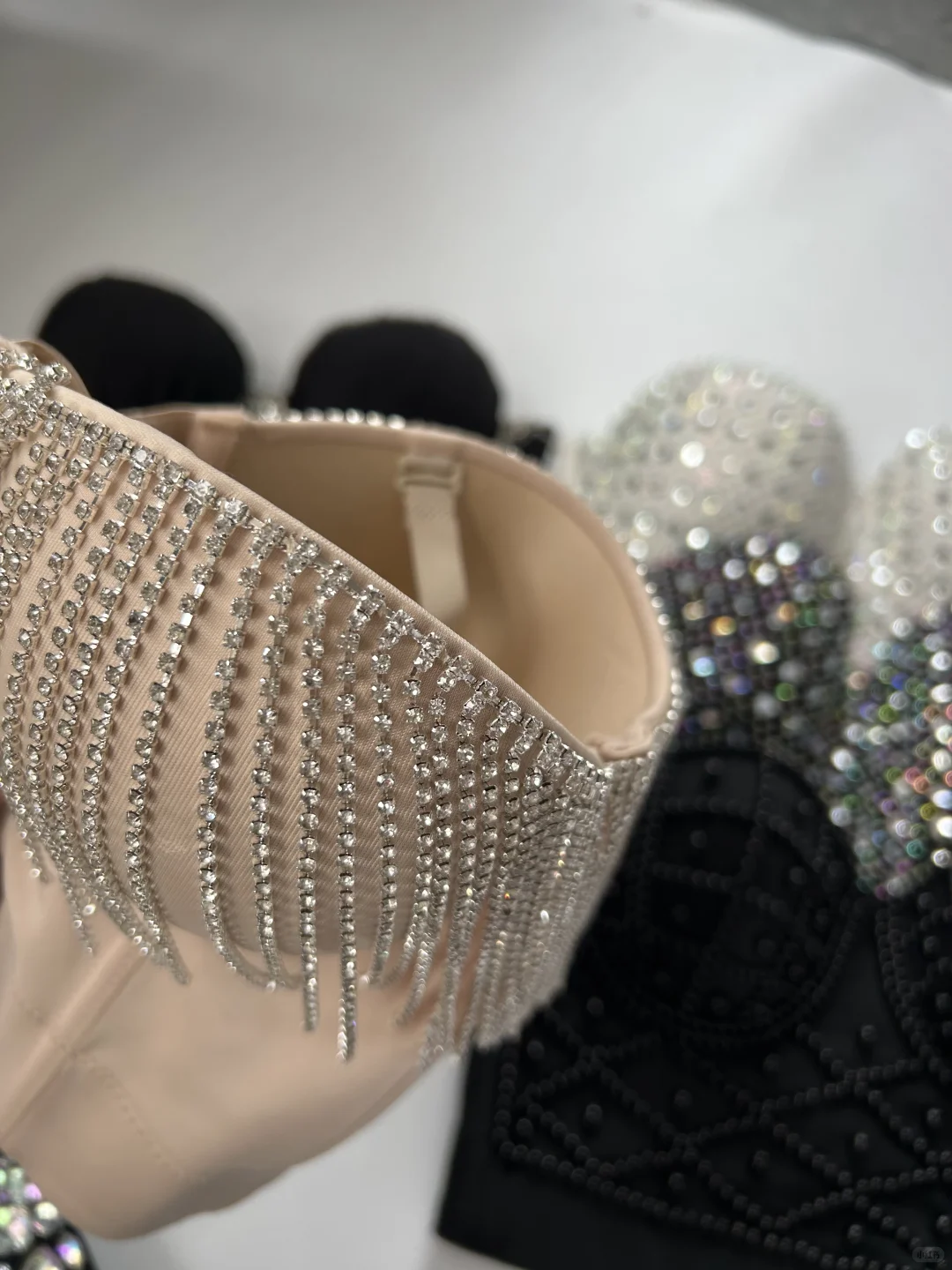 源头工厂｜鱼骨胸衣采购指南