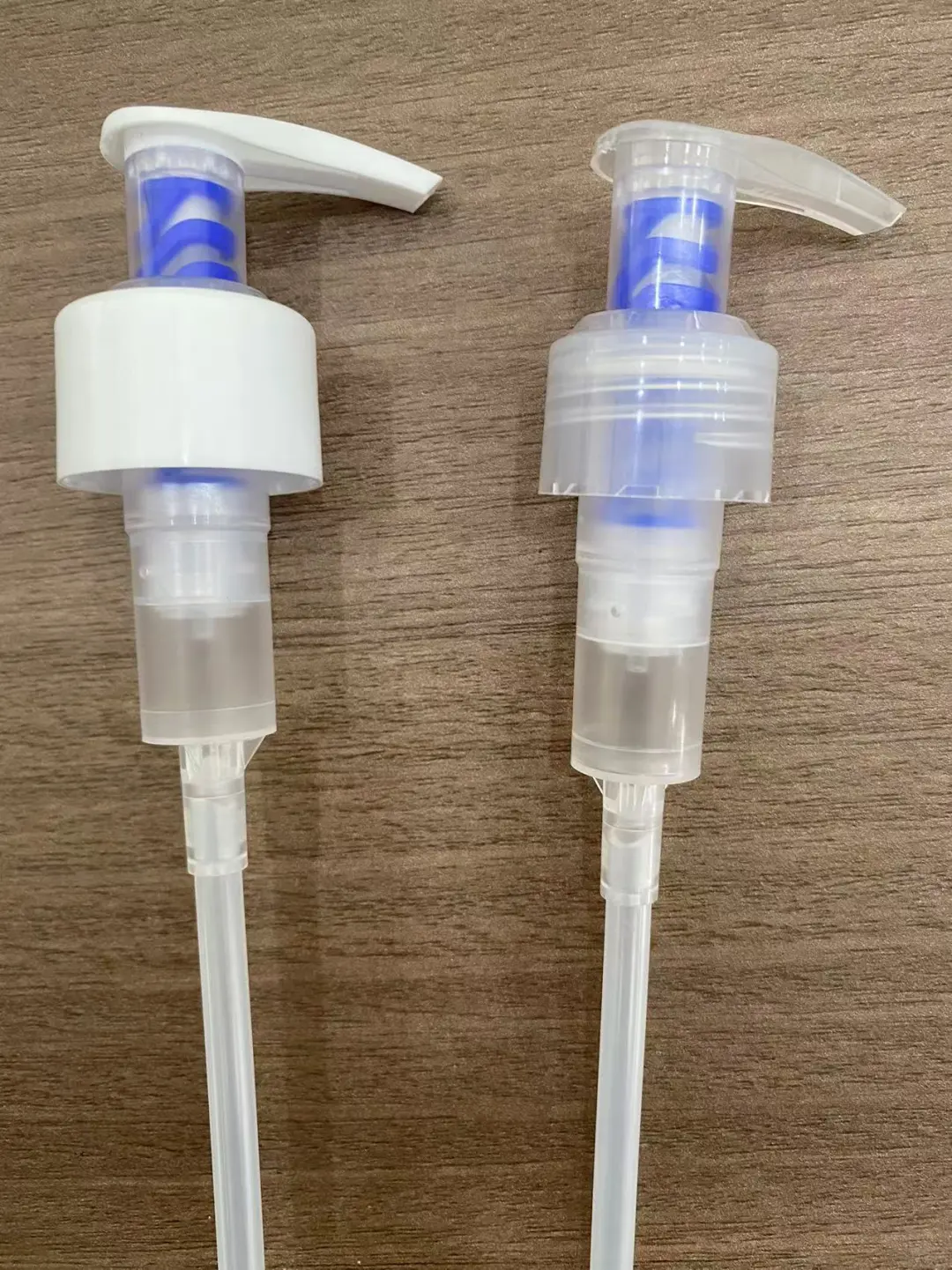 全塑开关泵来了，真空瓶来了