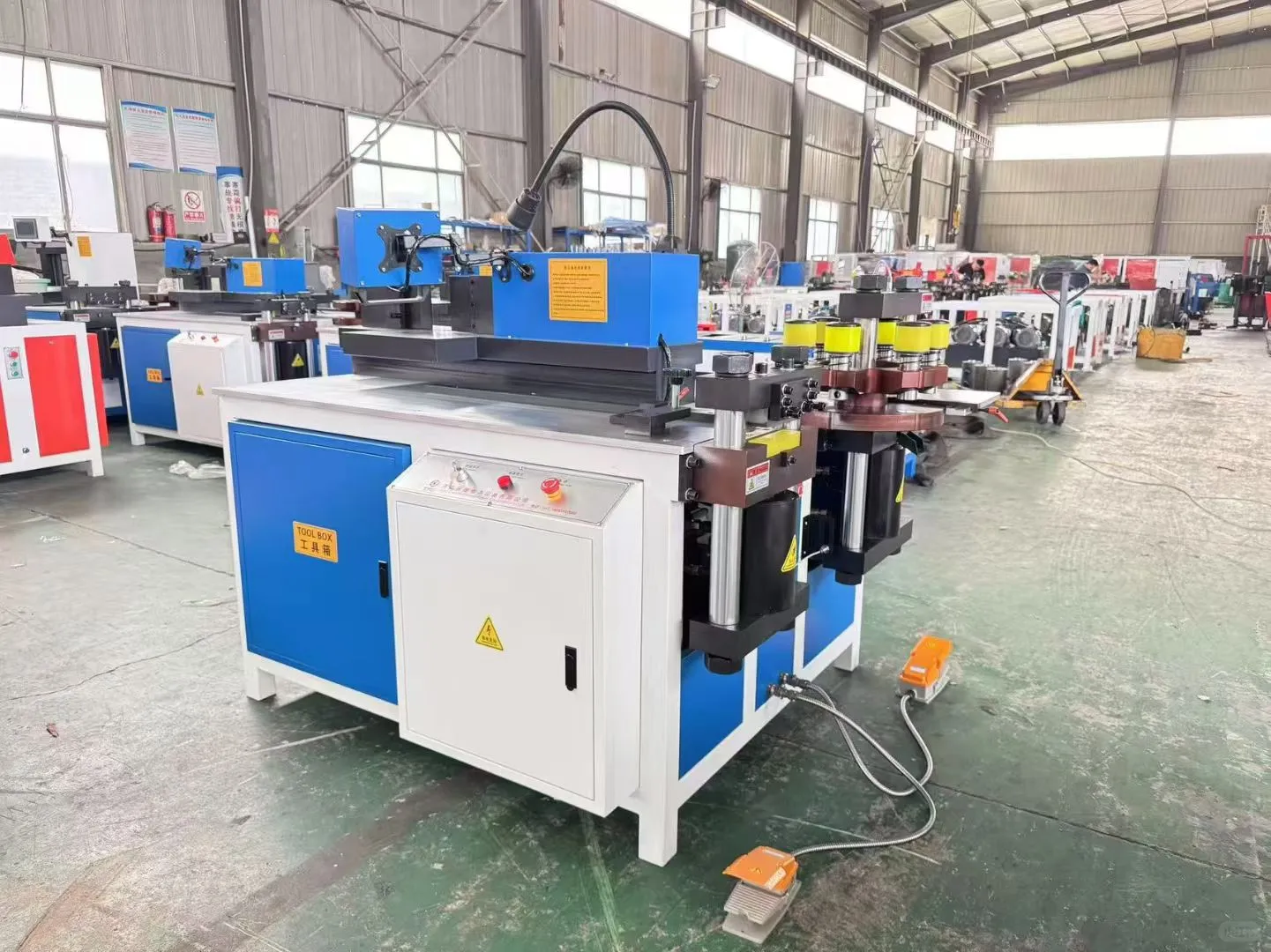 工厂直击：高效铜排机生产线实拍 ?✨