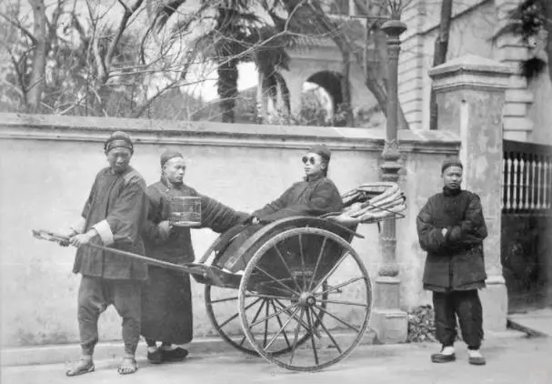 清末出行交通工具之黄包车