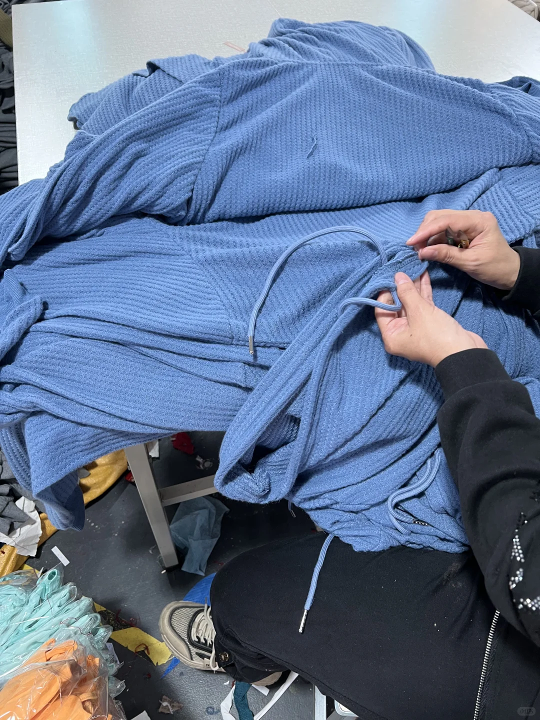 广州服装加工：T恤/卫衣3天打版出货小单快返