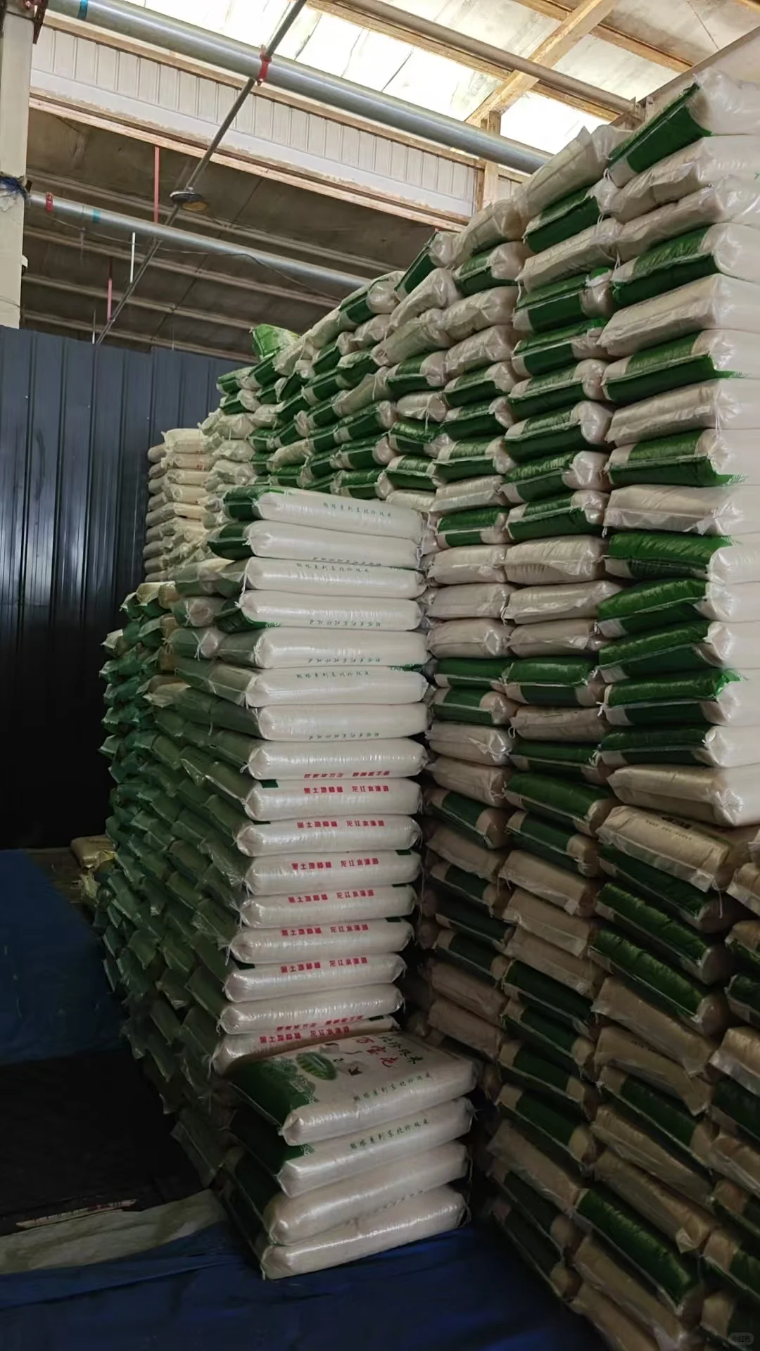 在成都专门给餐饮商超供货。有自己生产线。