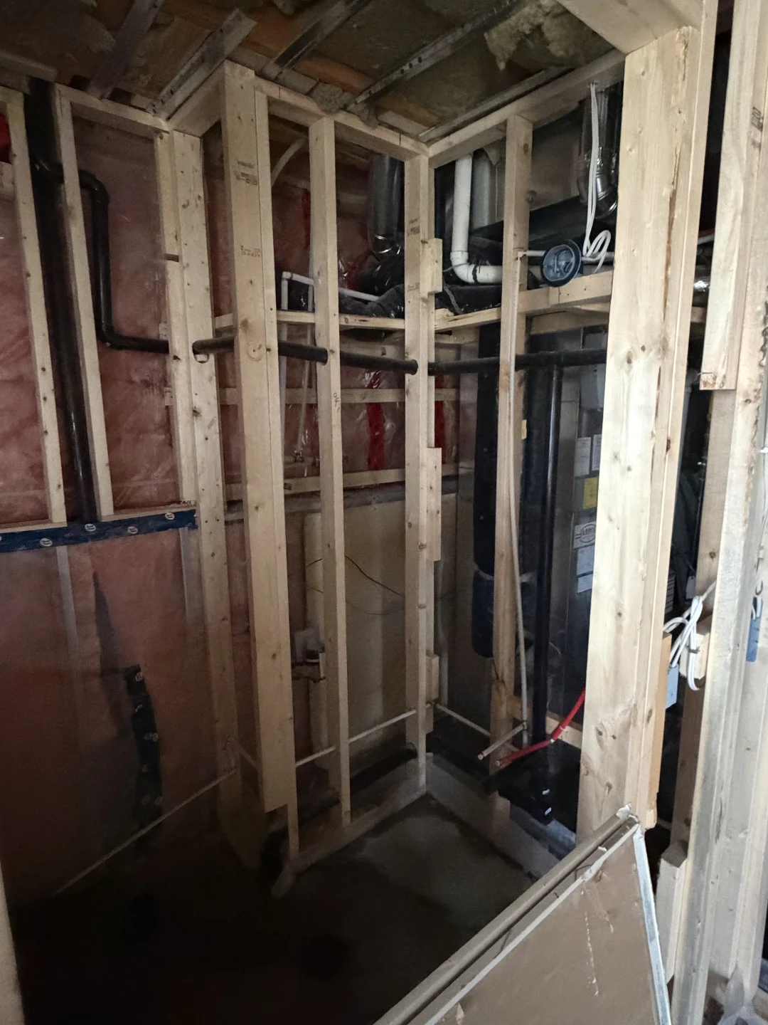 卡尔加里-地下室装修（合法出租二套房）