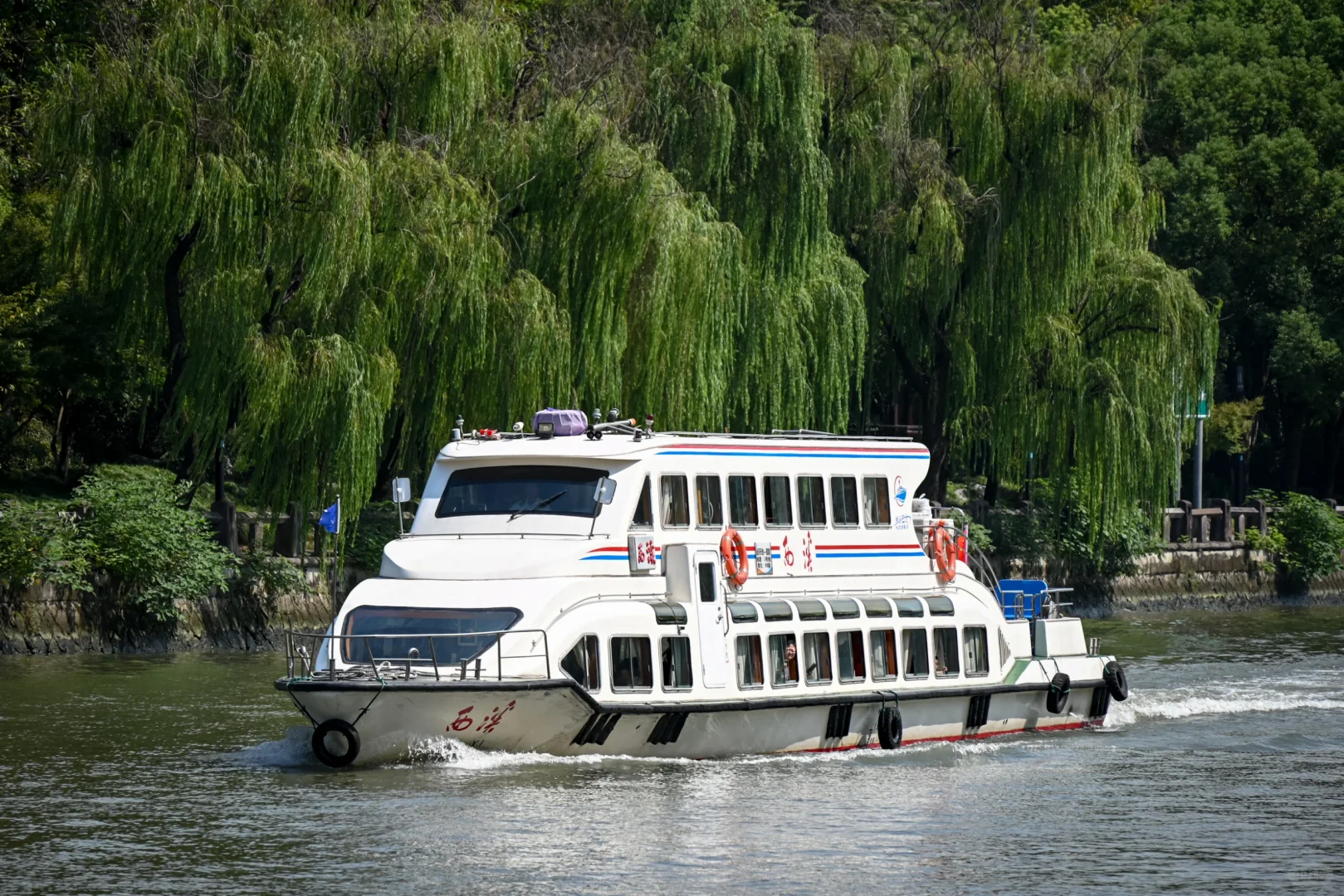 杭州|坐上“公交船”,泛舟大运河