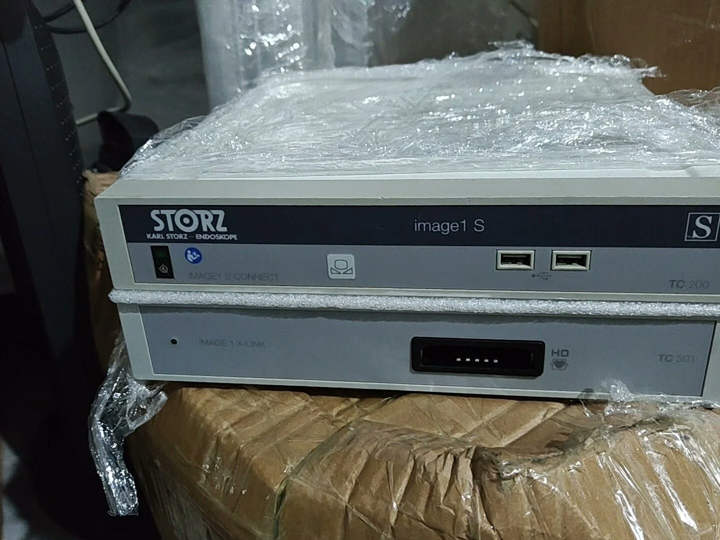 本公司大量出售收购医疗设备