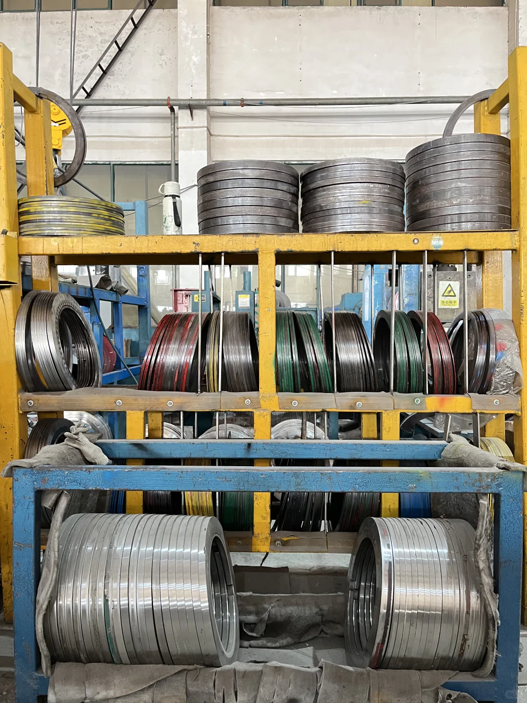 00后毕业女大钢材生卖钢第422天?