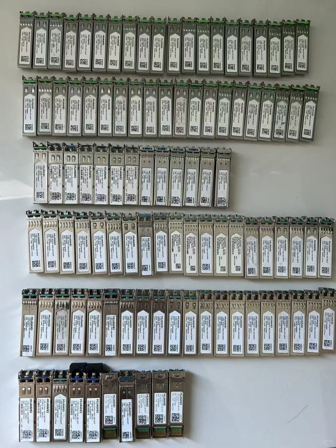 探秘光模块回收从废弃设备到再生资源的转换