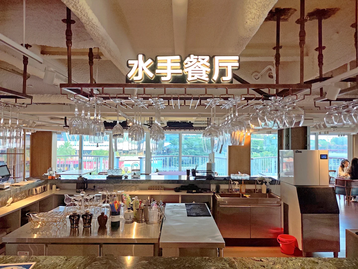 明華輪内部?海上世界•招商蛇口