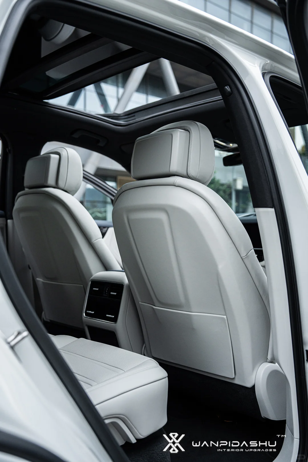 卡宴高级感配方:石墨蓝+哑灰