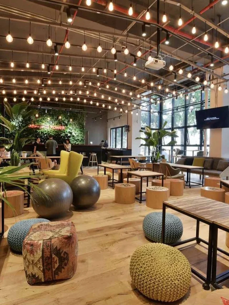 酒仙桥独栋办公｜494工位｜一价全含