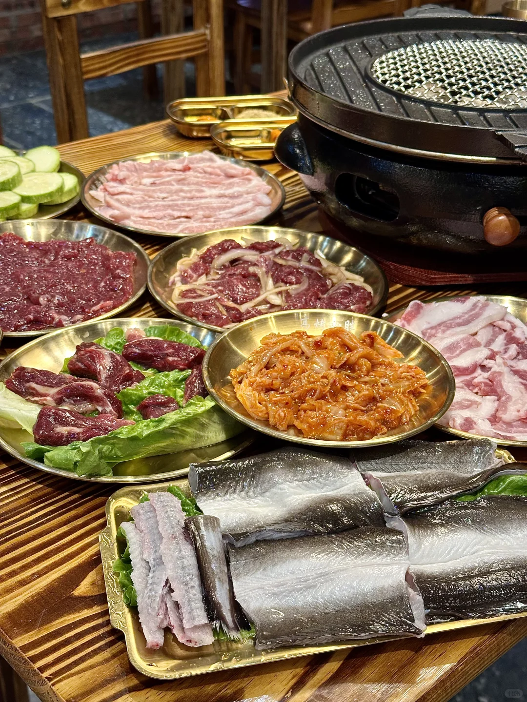 谁在菜市场开烤肉店？鲜到让我一周去三次