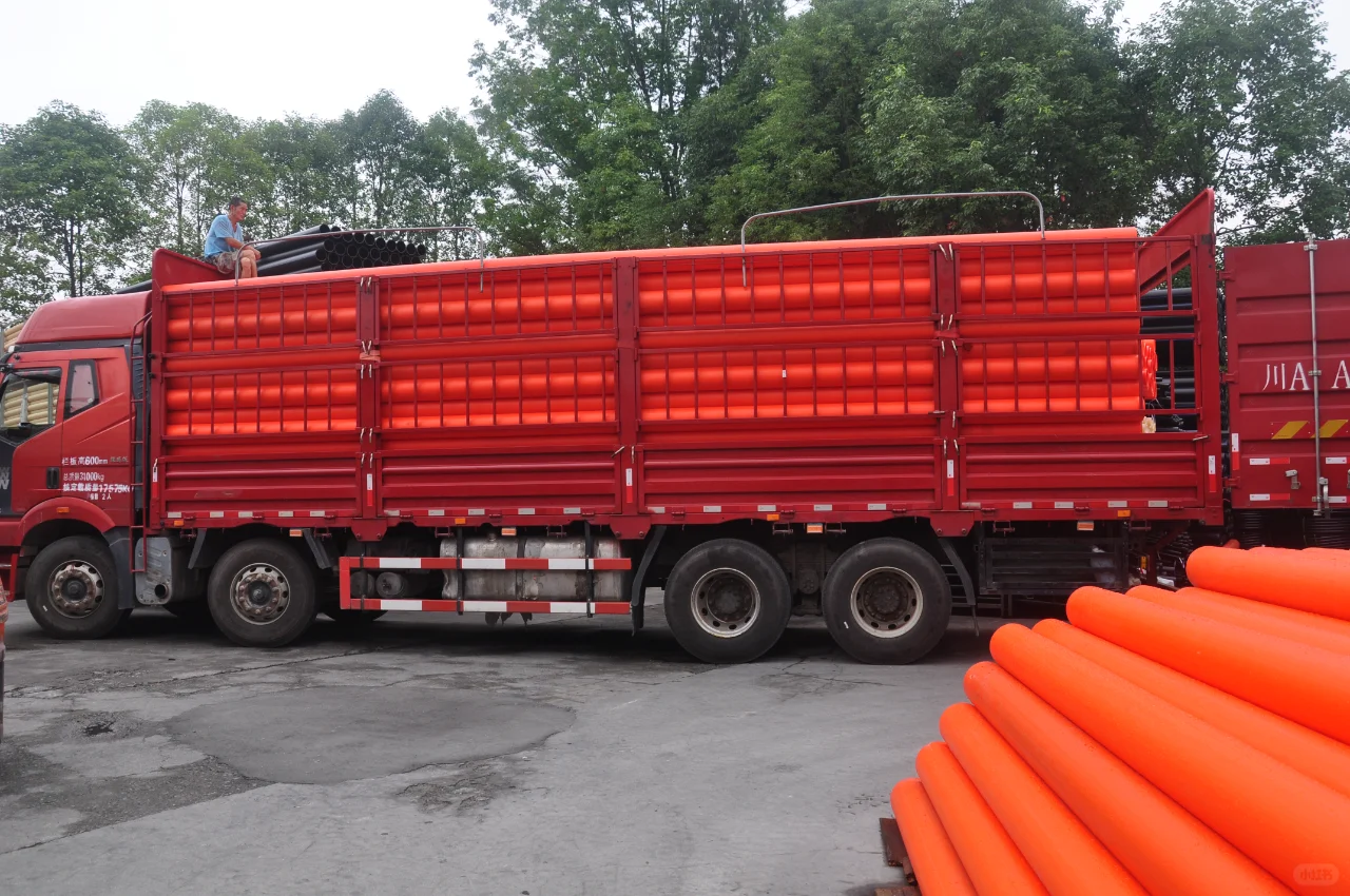 MPP电力管装车发货