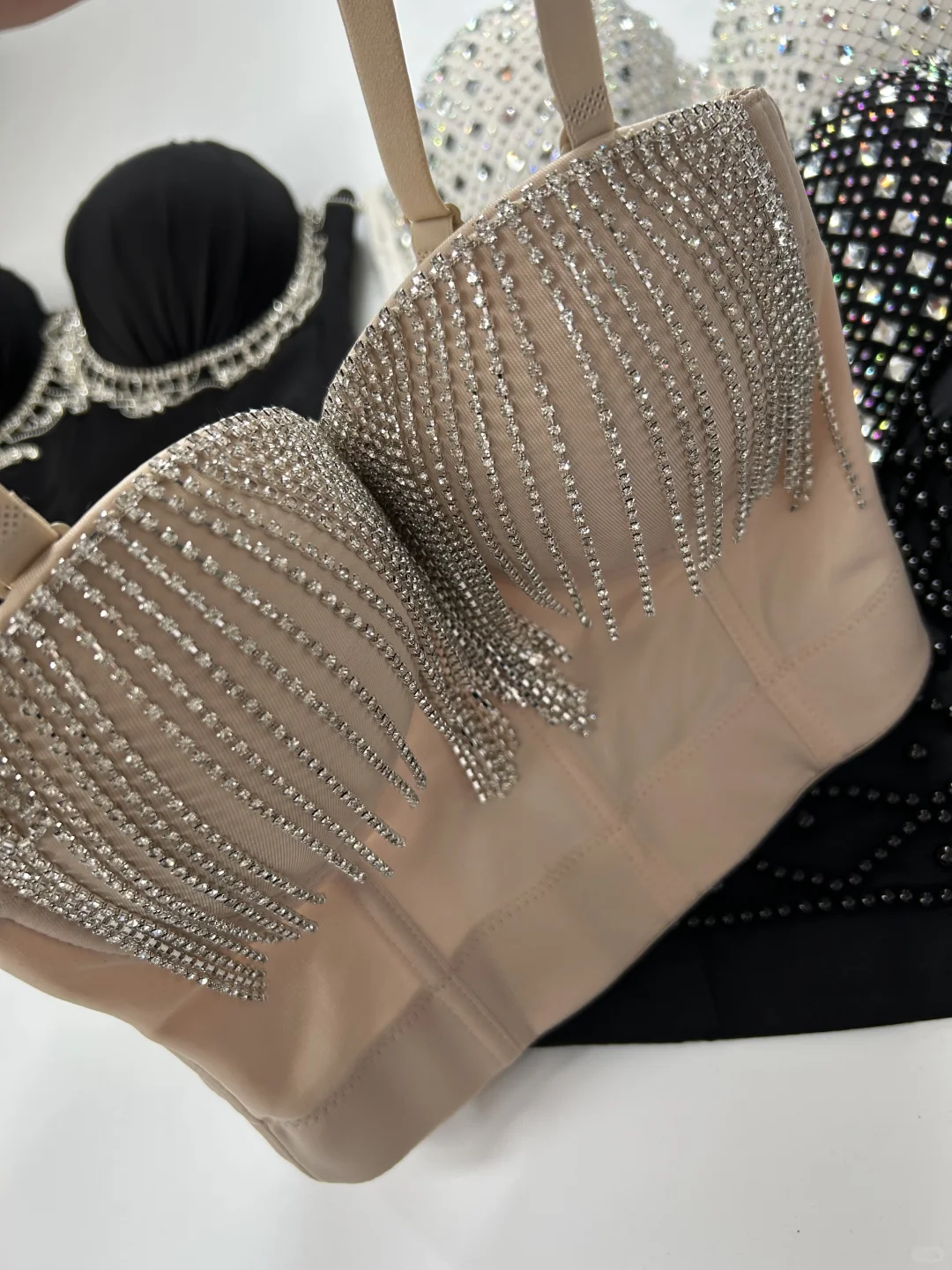 源头工厂｜鱼骨胸衣采购指南