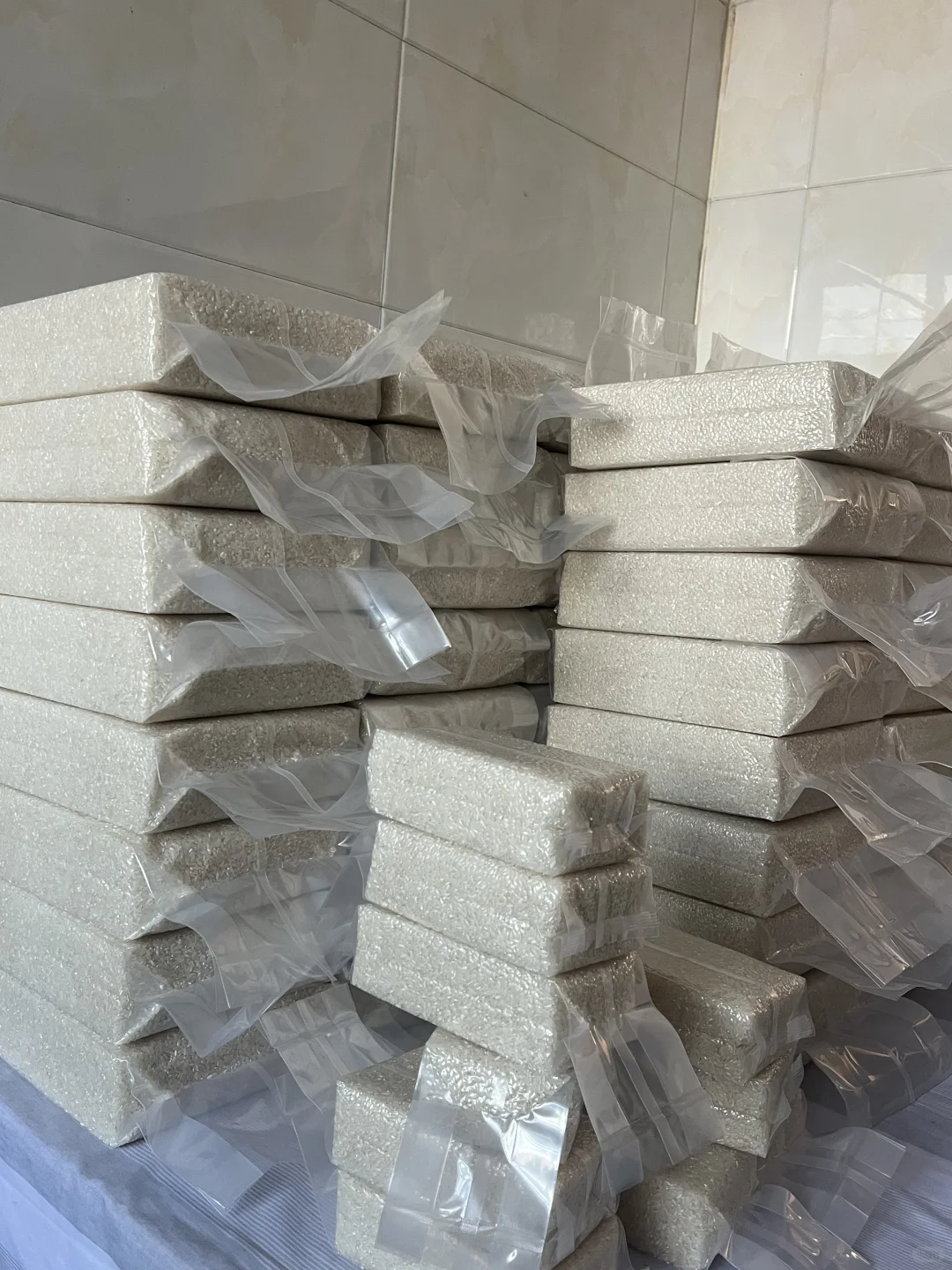 真的没人愿意买农户的米吗