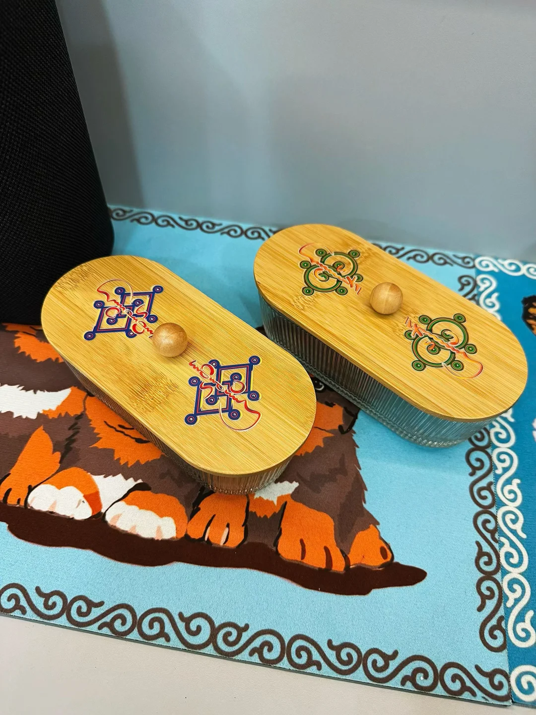 蒙古元素糖果盒