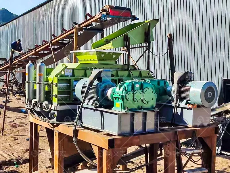 对辊制砂机机出现磨损问题怎么解决？