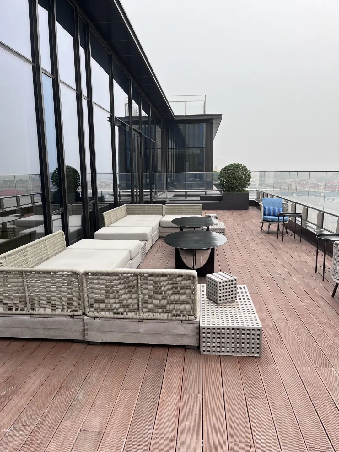 王府77，办公看过来，北京的国央企、上市公司