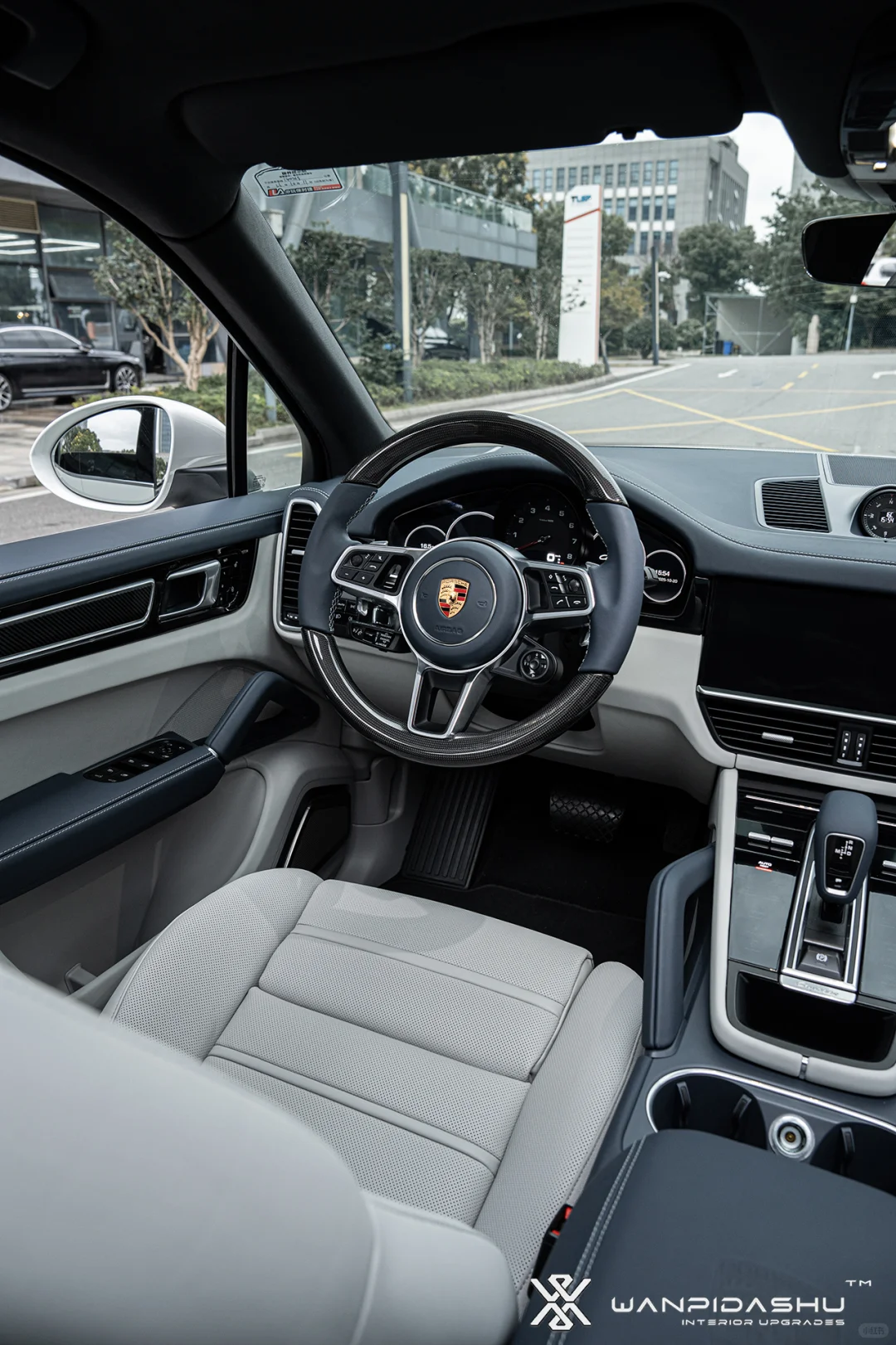 卡宴高级感配方:石墨蓝+哑灰