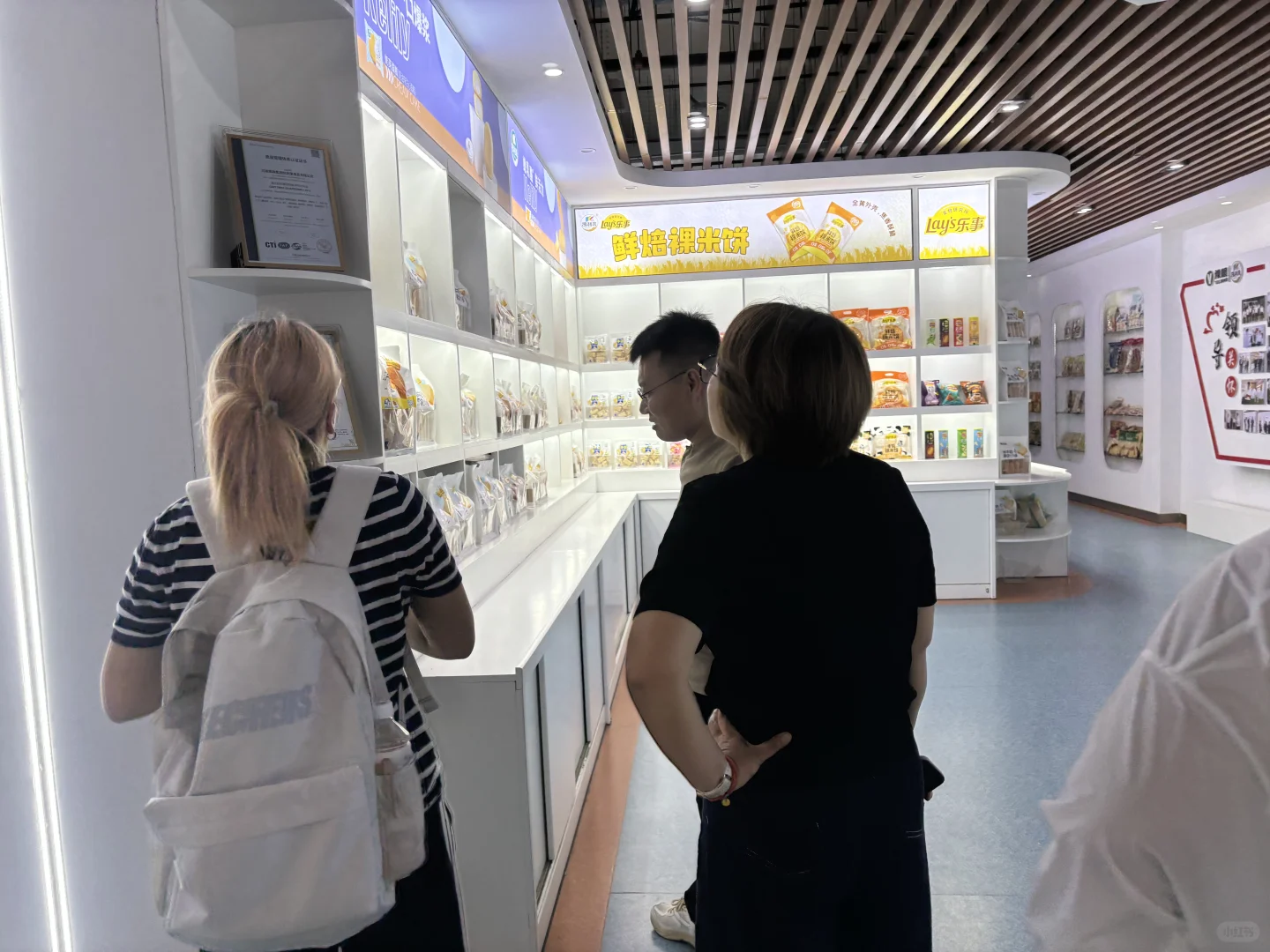 国内出口贸易商来我厂参观，期待更多