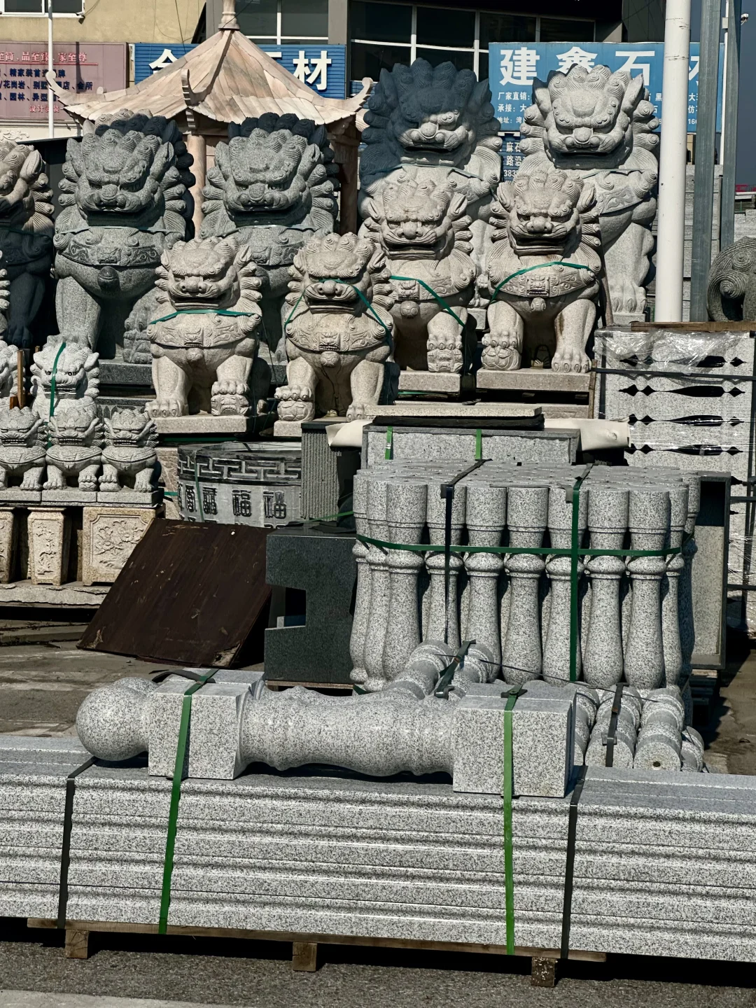 自建房材料不要网购了 在湾田找到了批发城