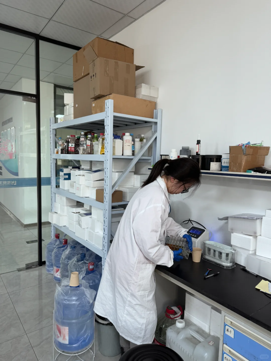 水质检测实验中