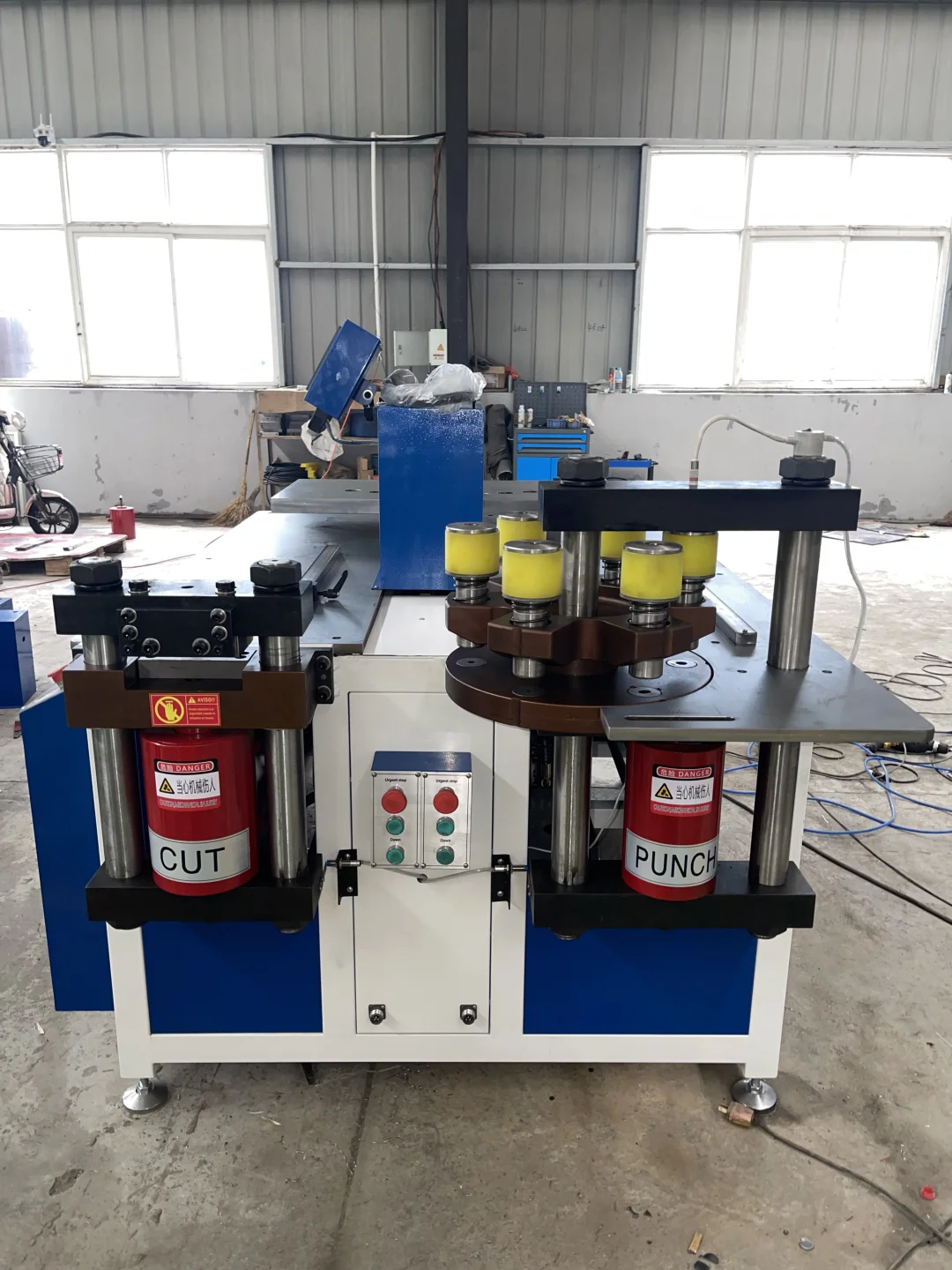 工厂直击：高效铜排机生产线实拍 ?✨