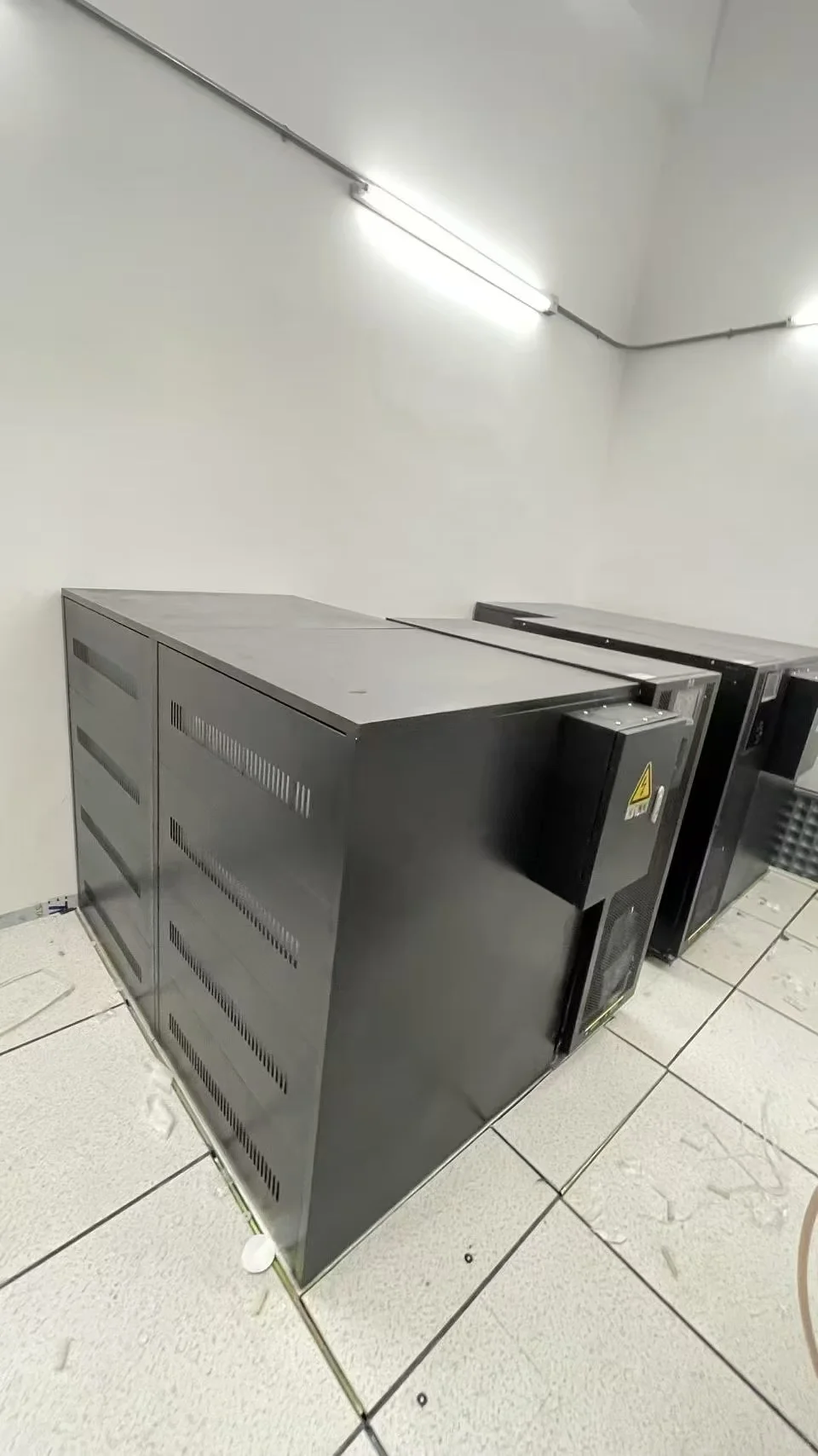 山特UPS电源、维谛UPS电源、科华UPS电源