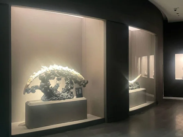 博物馆展柜厂家,专业守护超值文物