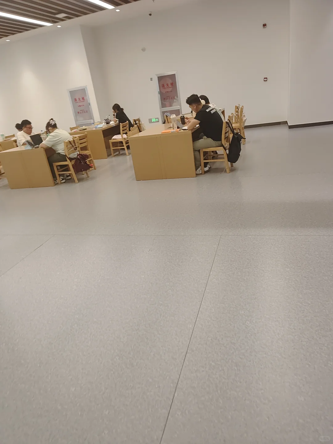 河北地质大学图书馆太惊艳了！！