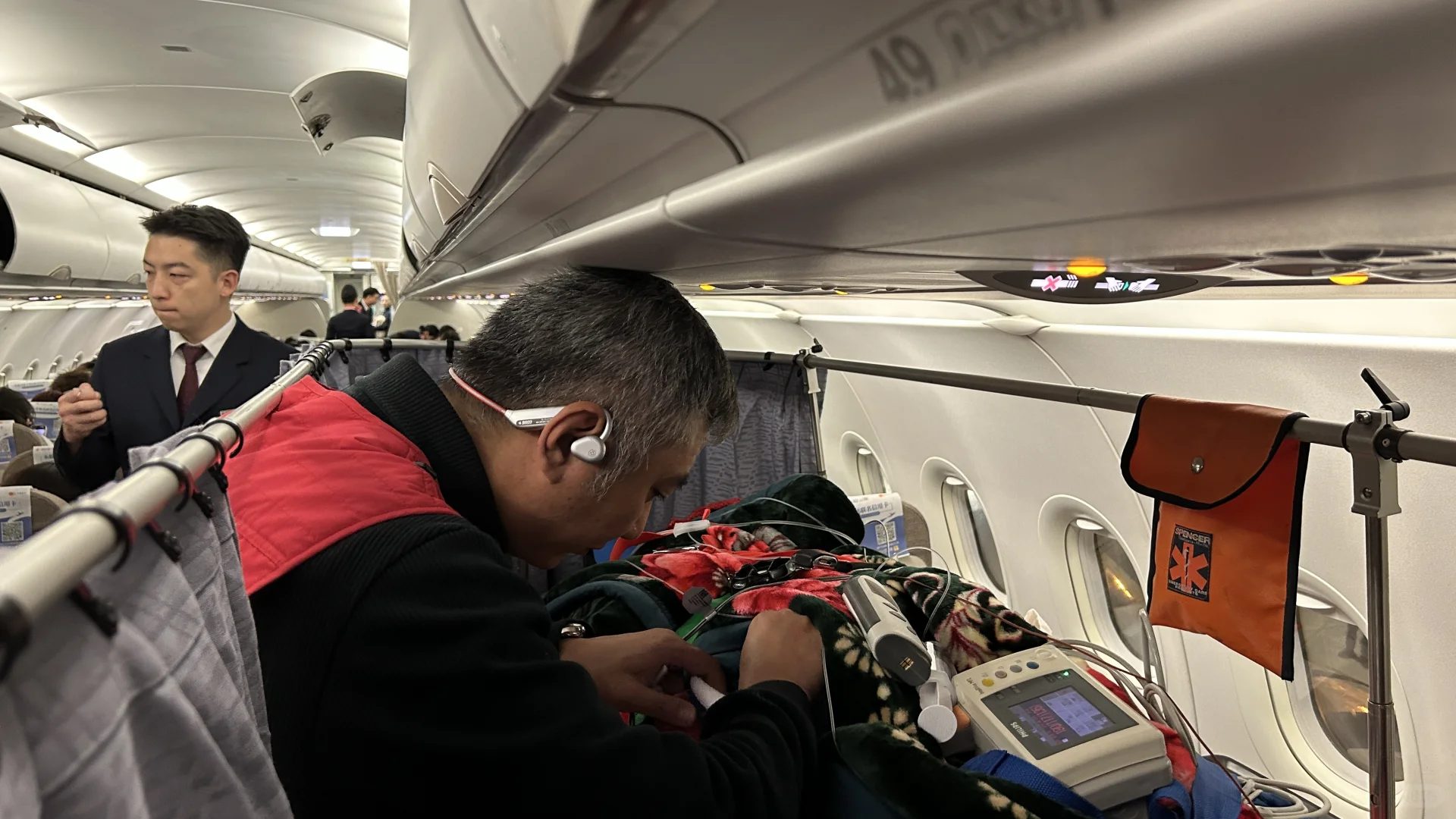 安运医疗民航担架转运病人的科普