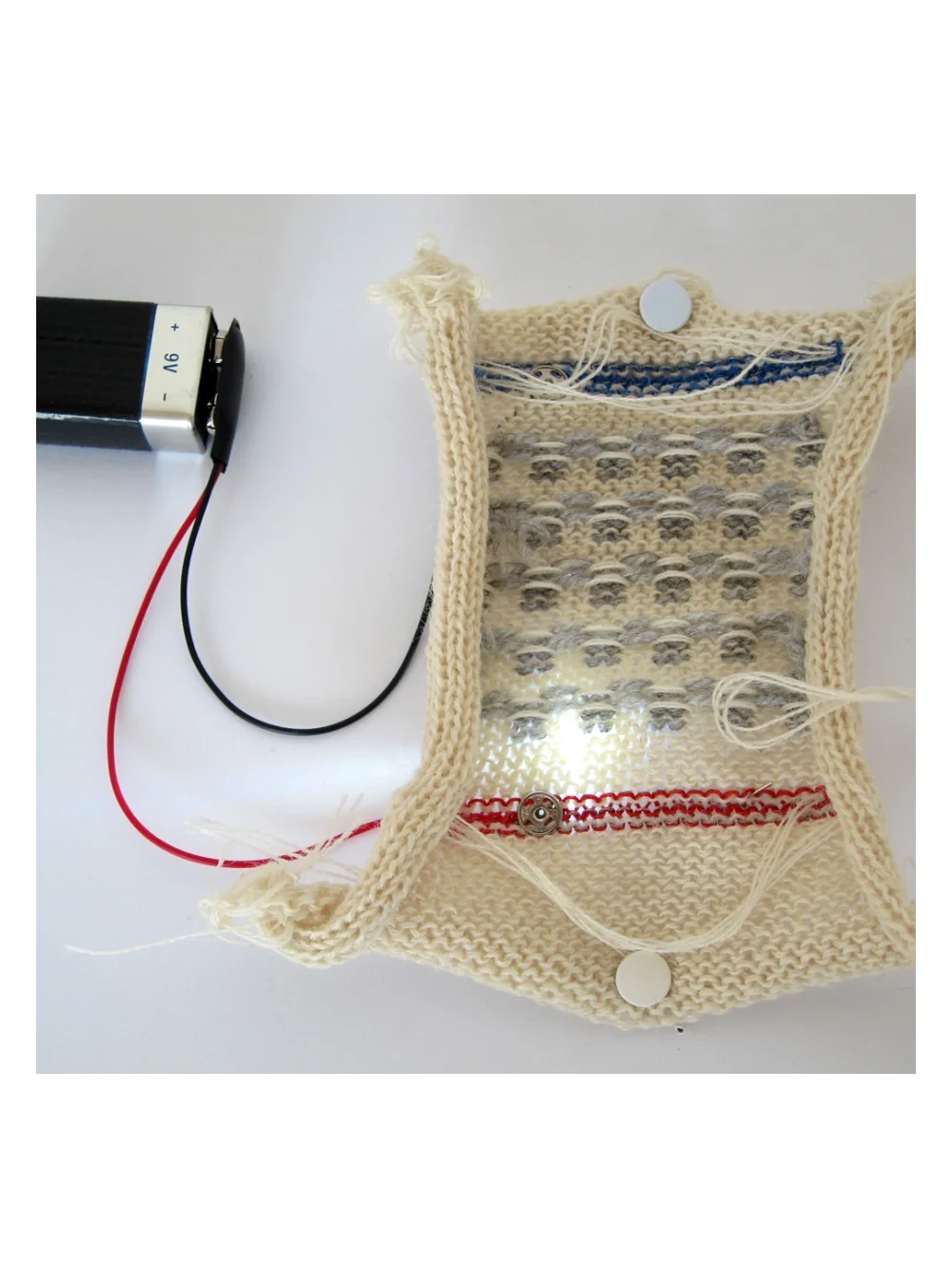 【交互+针织】电子织物制作入门指南