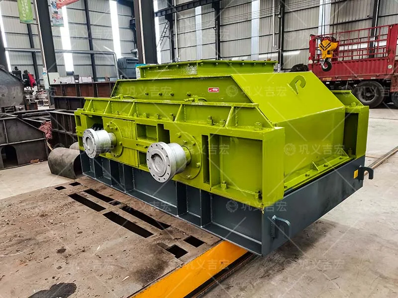 如何减低对辊破碎机设备的磨损情况？