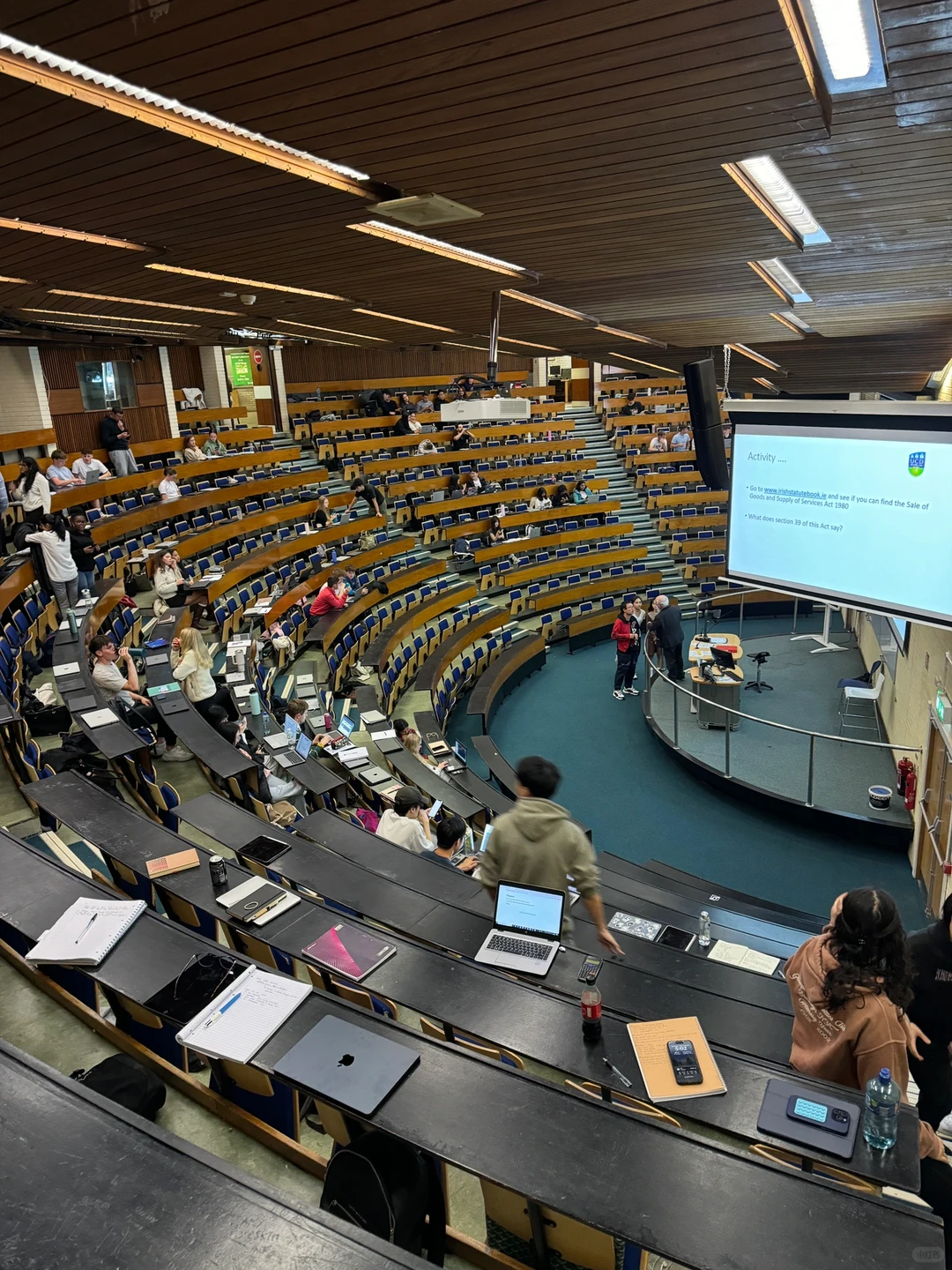 大家都是几点去图书馆抢座位的啊