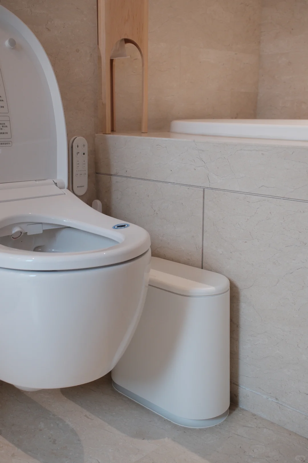 终于找到好看的垃圾桶了！