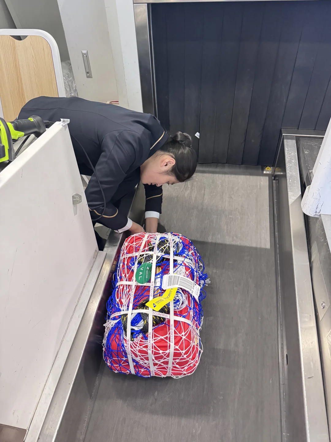 大兴机场宠物托运全过程 小兔坐飞机