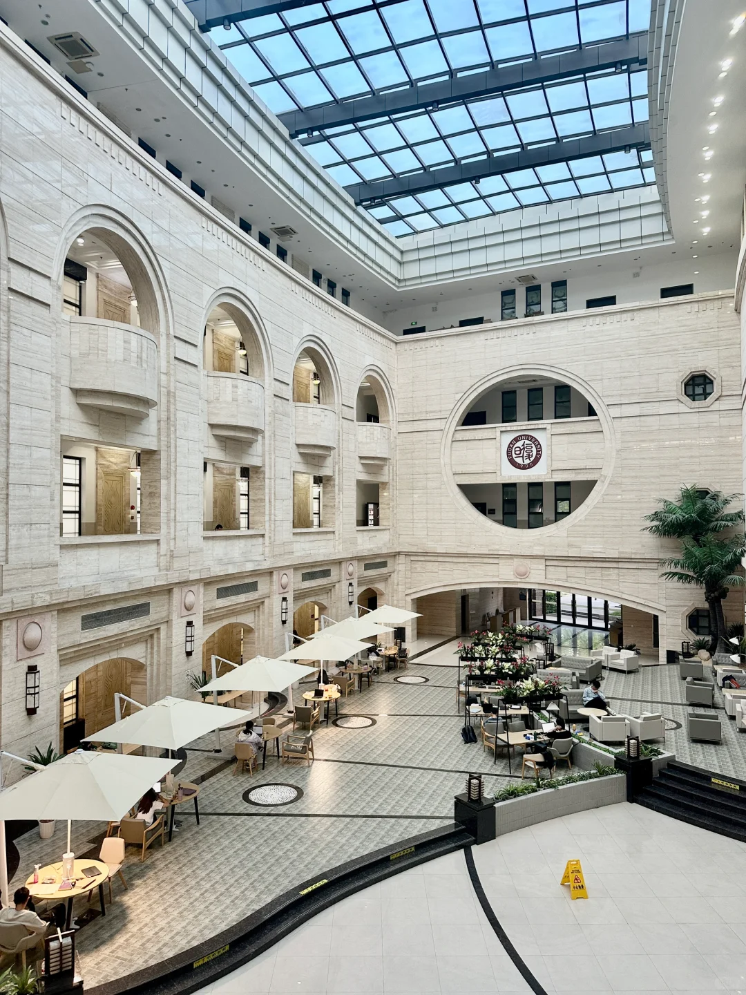 大爱复旦大学的图书馆??