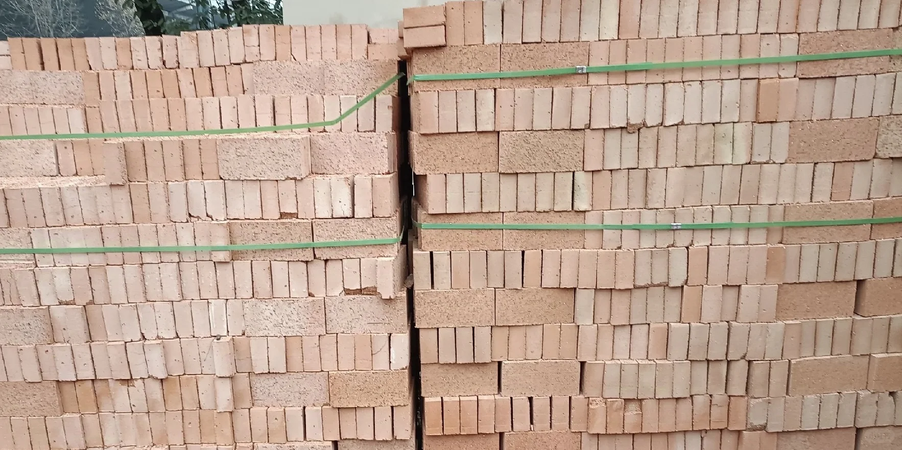 重生之我在成都卖沙子水泥瓷砖胶