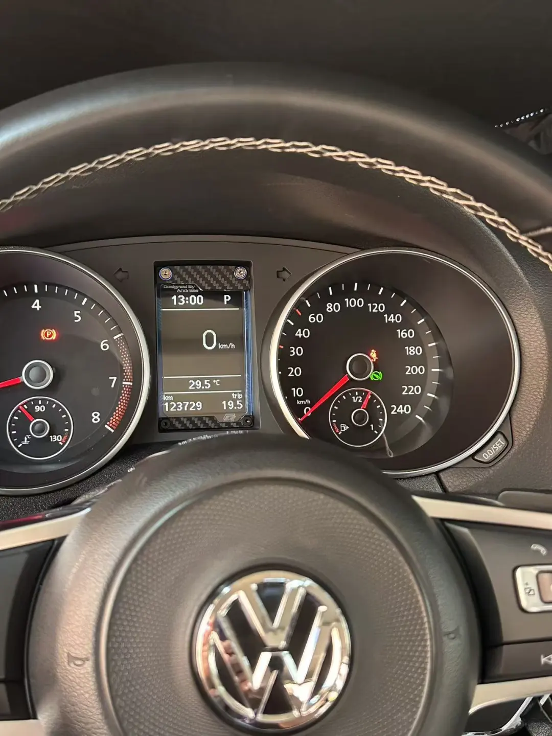 高尔夫6 仪表装饰框 水杯架