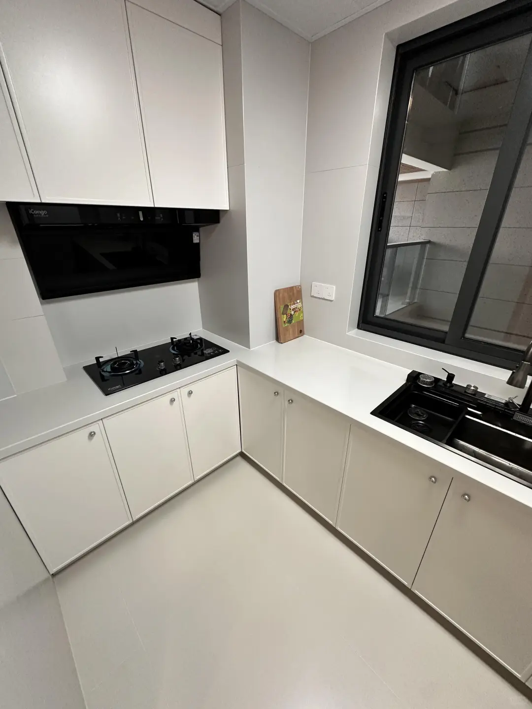 13号线张江路，川杨新苑出租一居室3000