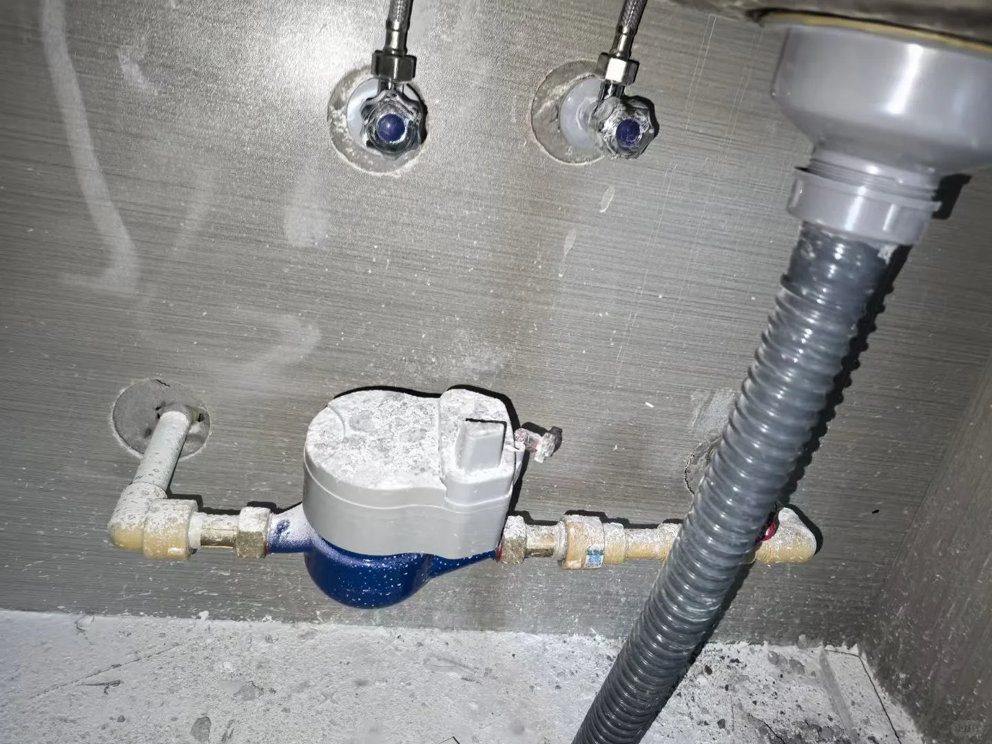 智能电表水表门锁 一台手机轻松管理