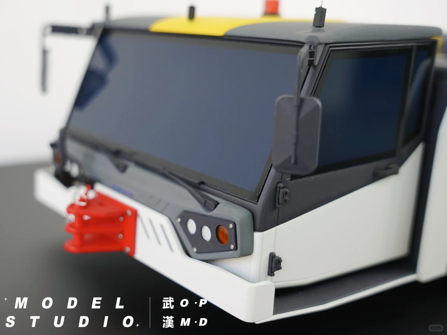 27吨飞机牵引车 | 3D打印硬质1/8展示模型