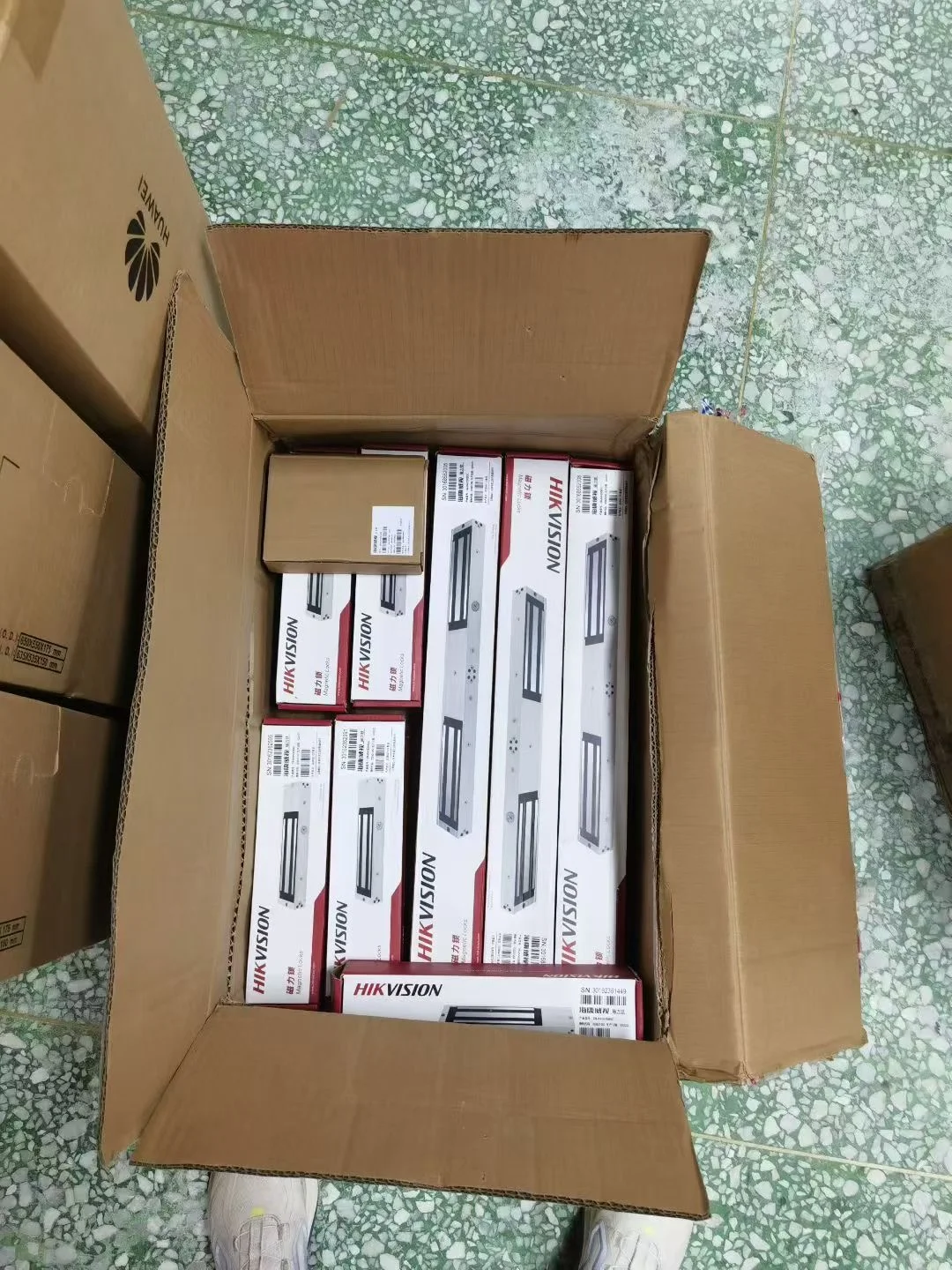 海康威视监控➕门禁主机安装，安防界的一哥?