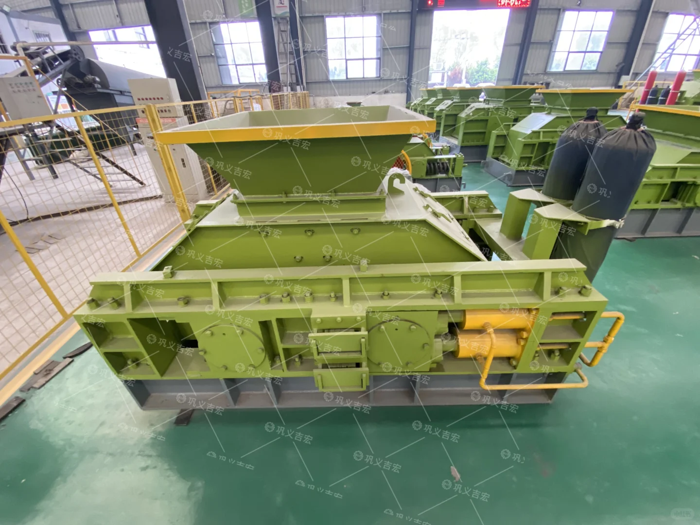 对辊破碎机：现代工业破碎技术的革新之选