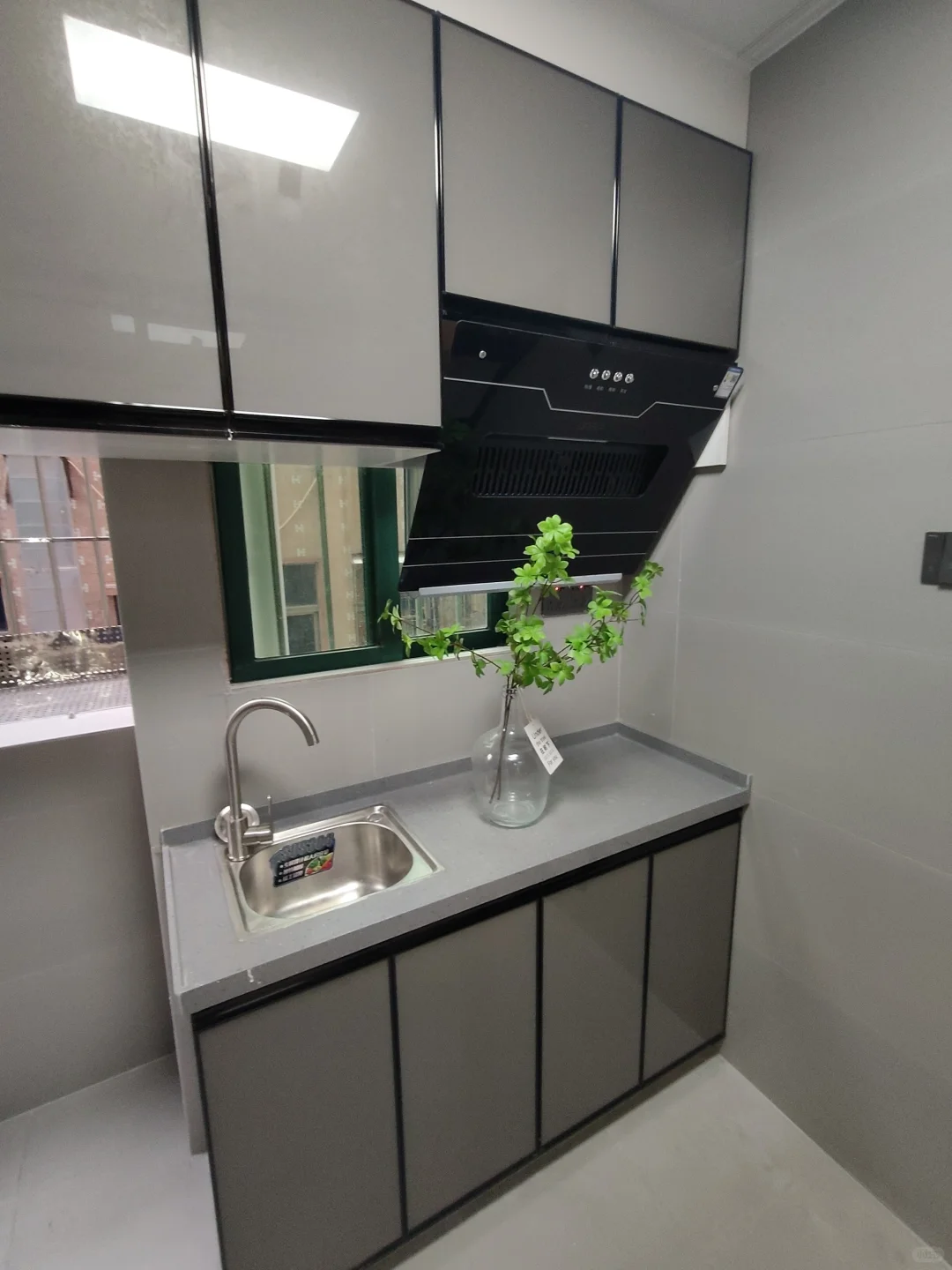 沙井自家房单间700起一房1200起押一30天起