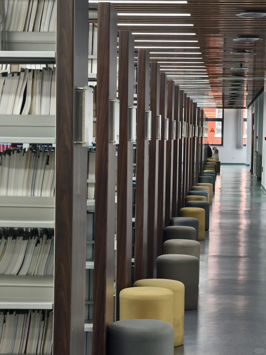 漫卷·象牙塔：中国政法大学丨图书馆