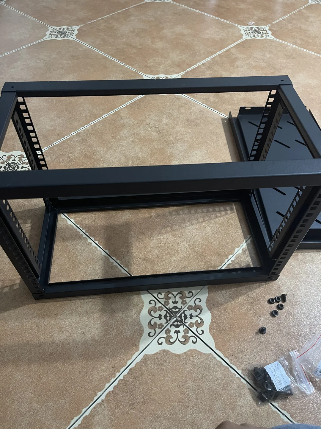 桌面小机柜 | 家庭网络收纳救星?