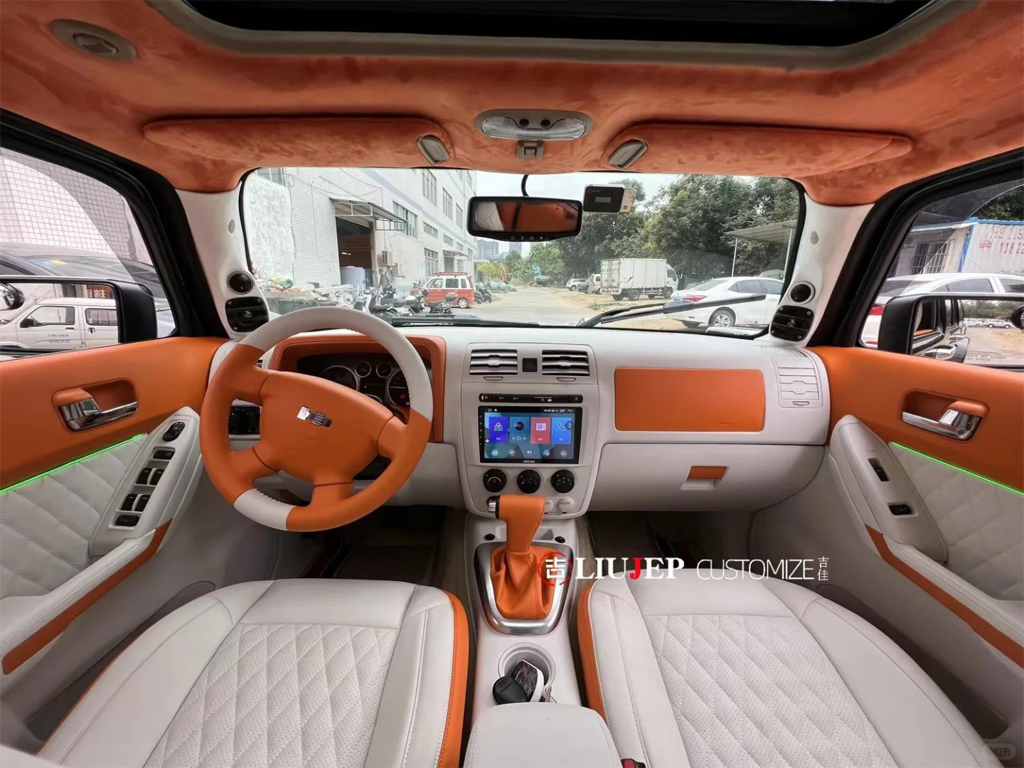 悍马H3内饰座椅顶棚仪表盘翻新包覆