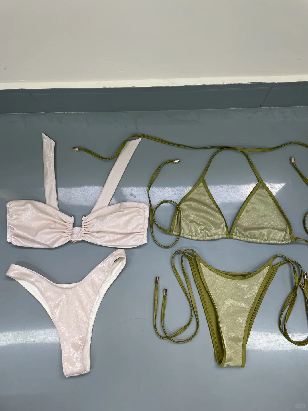 泳衣定制 | 细闪优雅撞色比基尼套装??